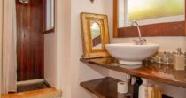 Tairua Treehouse