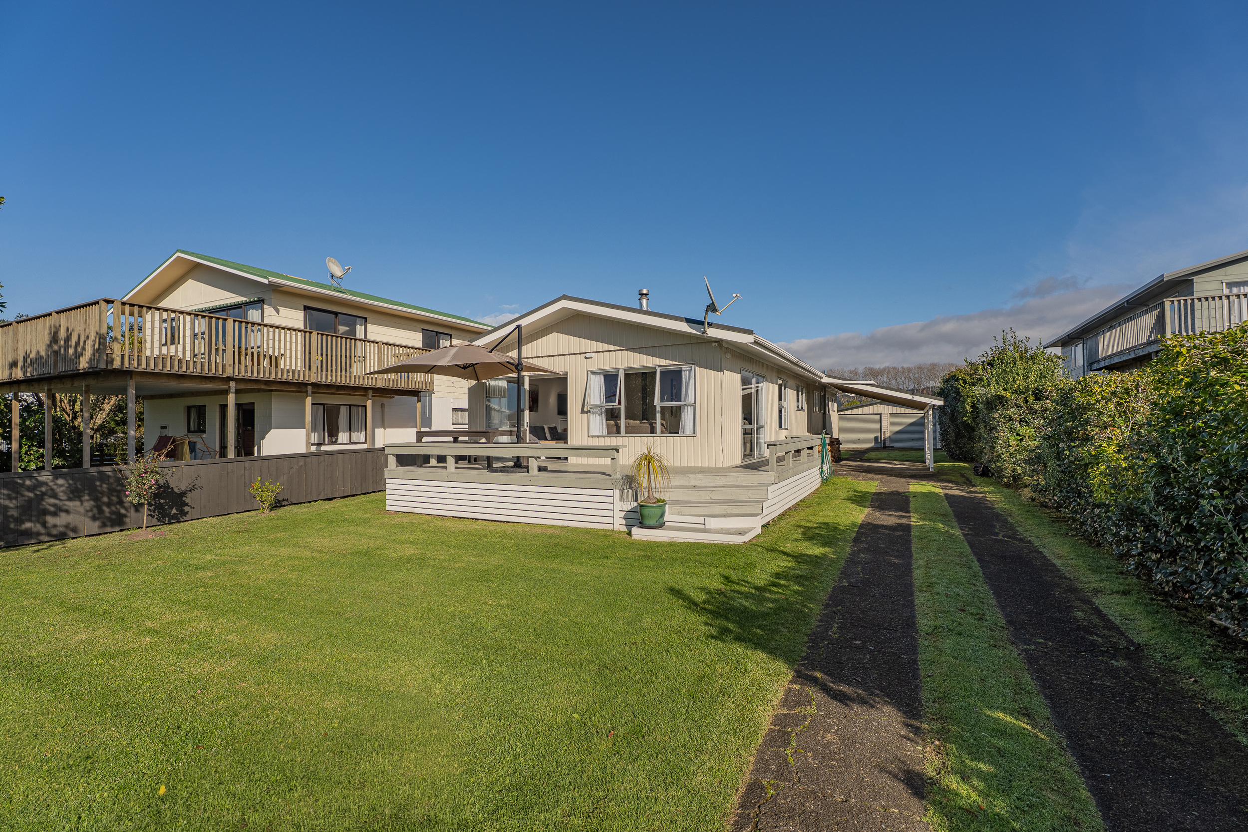 The Lazy Jandal