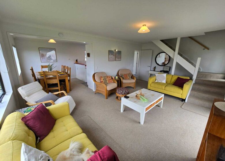 Dinah & Una’s Place image