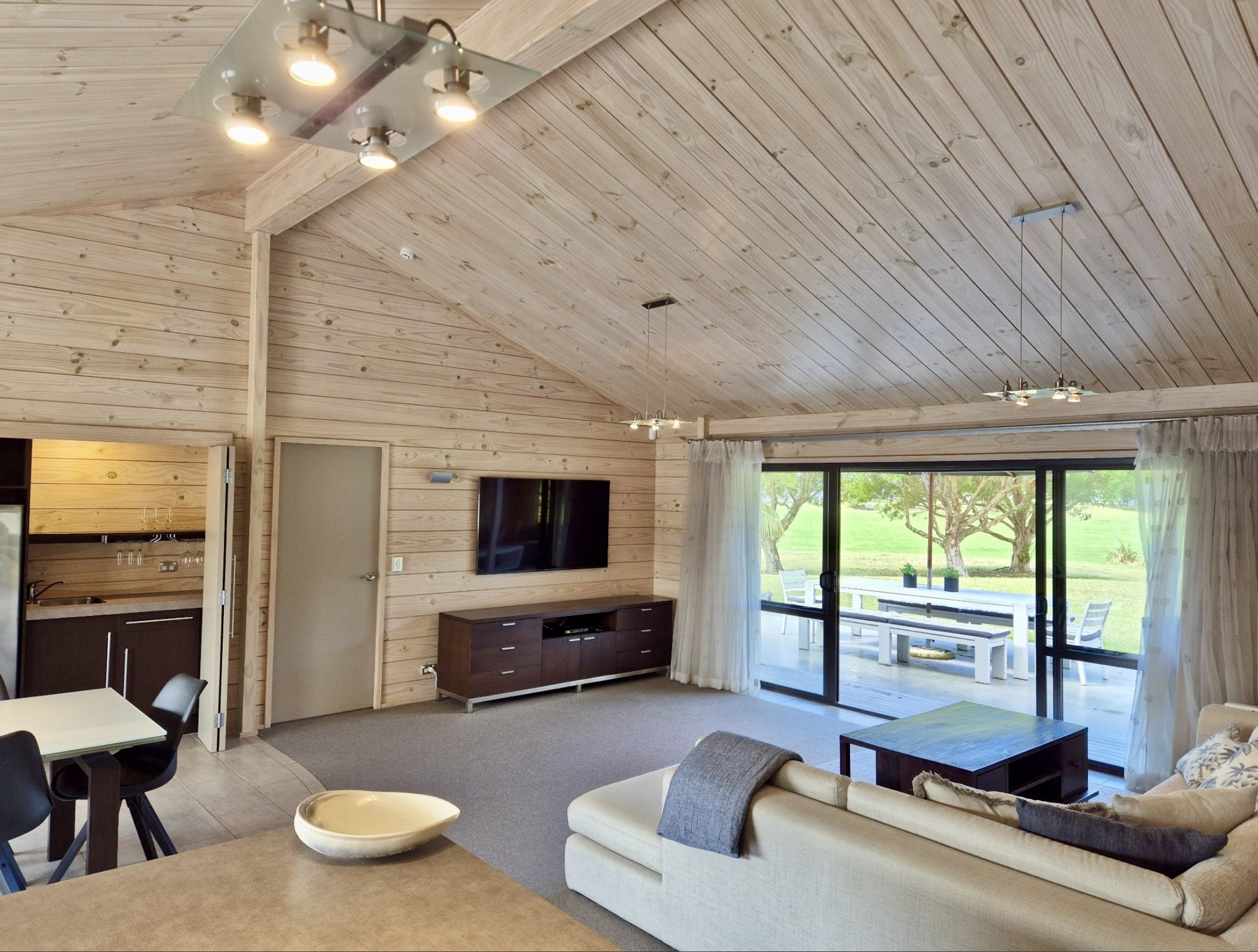 Pauanui Parkside Retreat