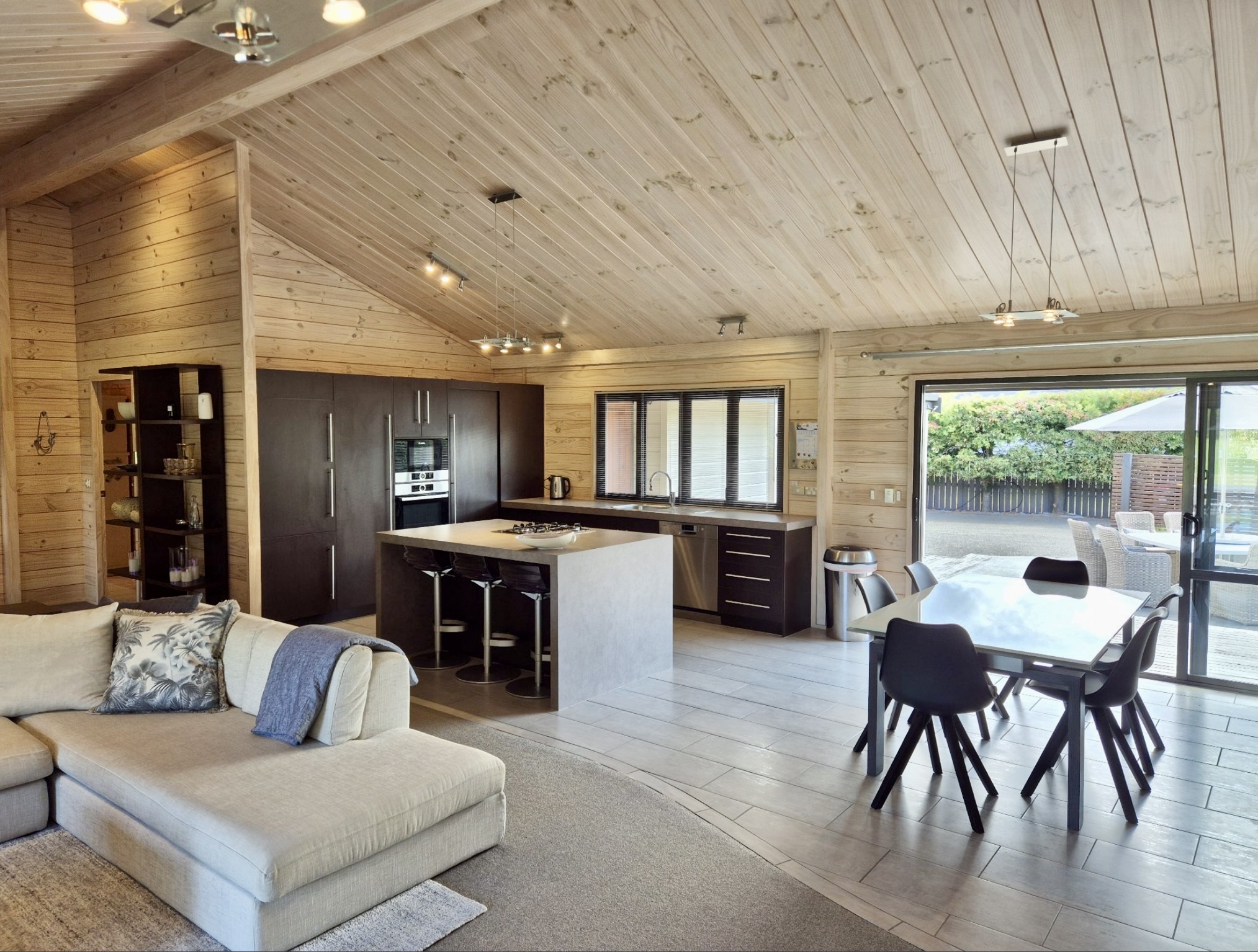 Pauanui Parkside Retreat