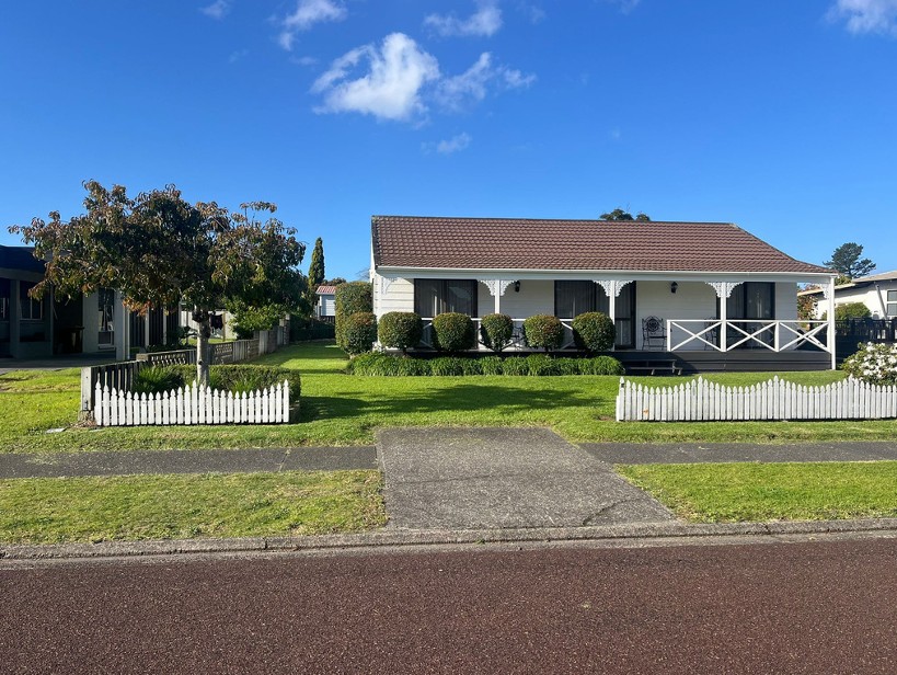 Crown Reef Cottage